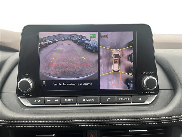 2023 Nissan Rogue SV Moonroof