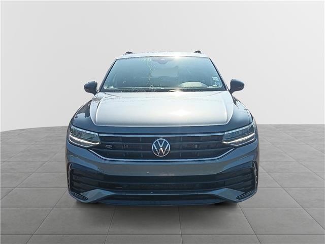 2023 Volkswagen Tiguan Comfortline R-Line Black
