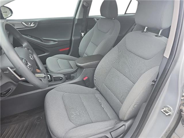 2022 Hyundai Ioniq Hybrid ESSENTIAL