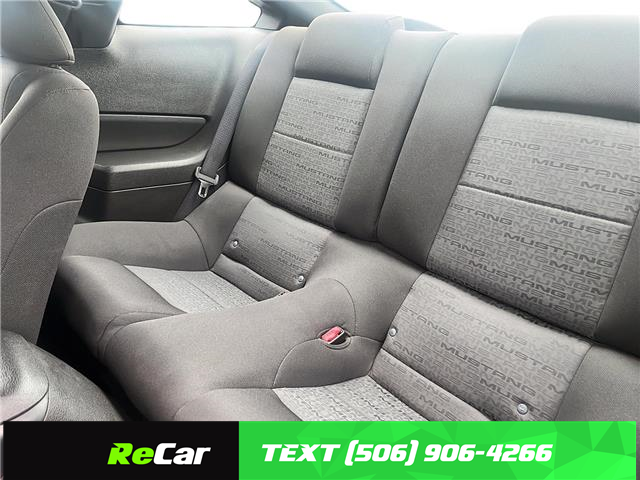 2006 Ford Mustang V6