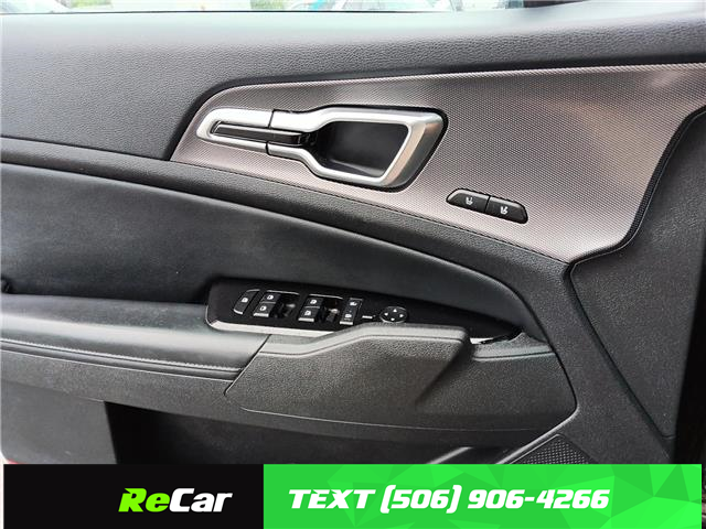 2023 Kia Sportage Hybrid SX w/Black Interior