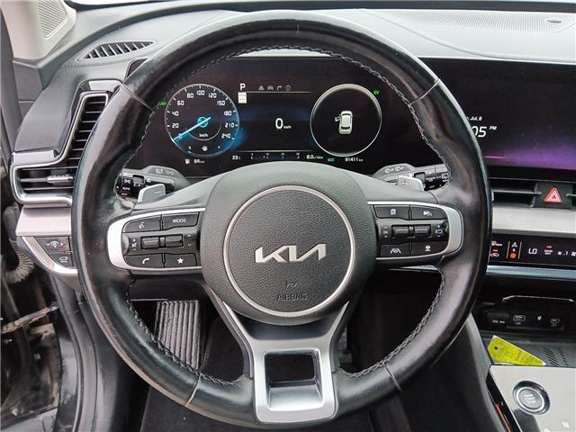 2023 Kia Sportage Hybrid SX w/Black Interior