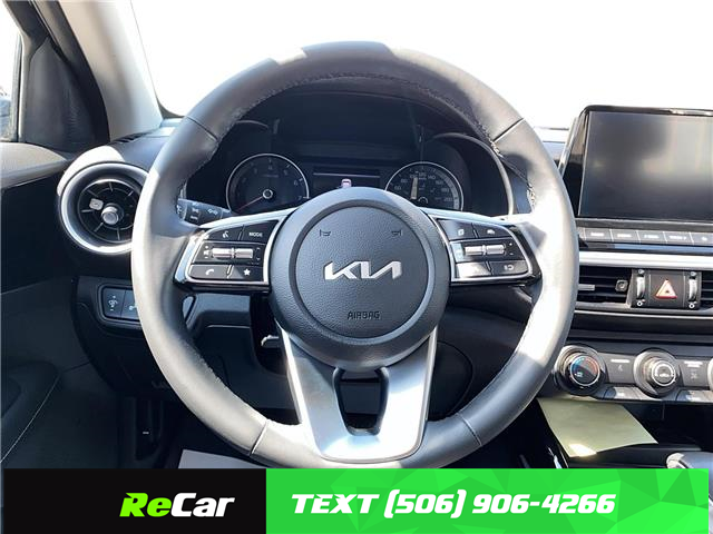 2023 Kia Forte EX