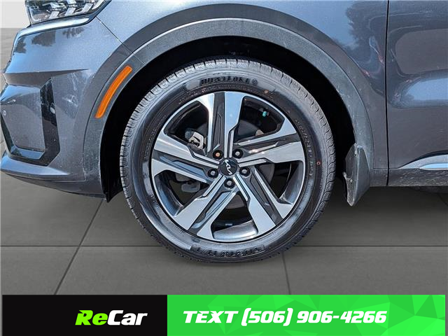 2022 Kia Sorento Plug-In Hybrid SX w/Grey Interior
