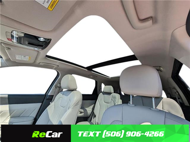 2022 Kia Sorento Plug-In Hybrid SX w/Grey Interior