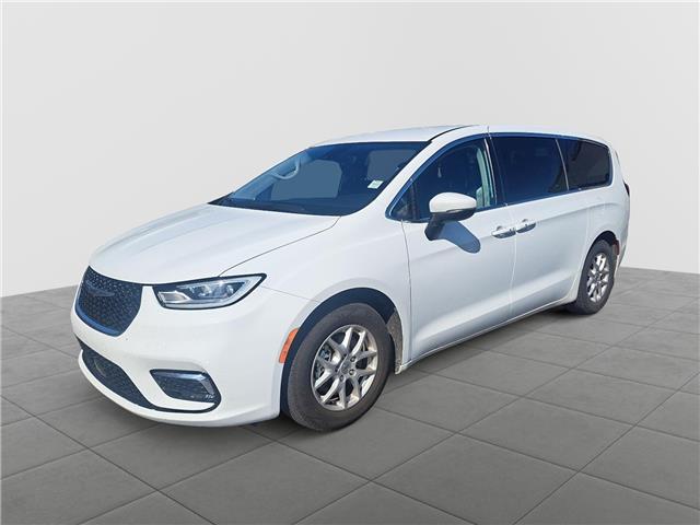 2023 Chrysler Pacifica Touring-L