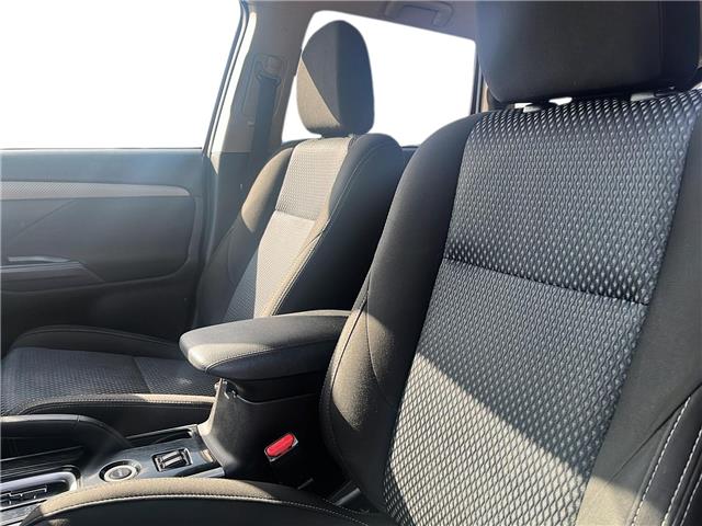 2018 Mitsubishi Outlander ES