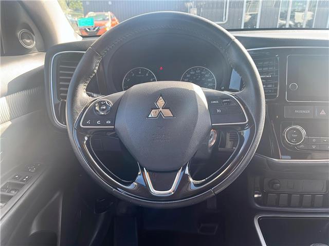 2018 Mitsubishi Outlander ES
