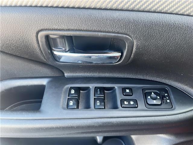 2018 Mitsubishi Outlander ES