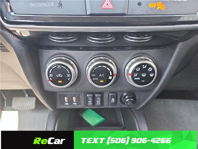 2023 Mitsubishi RVR SE
