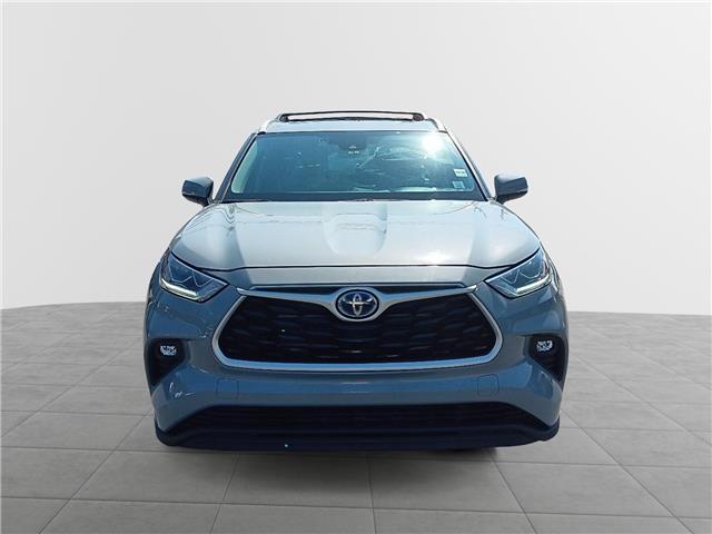 2022 Toyota Highlander Hybrid XLE