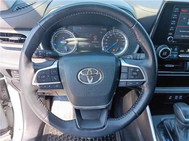 2022 Toyota Highlander Hybrid XLE