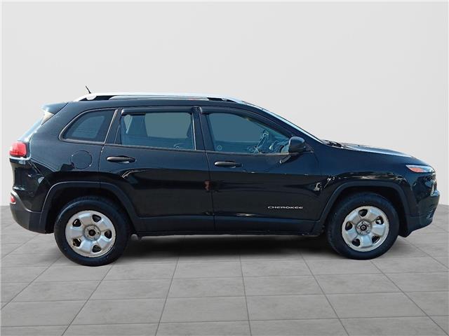 2016 Jeep Cherokee Sport