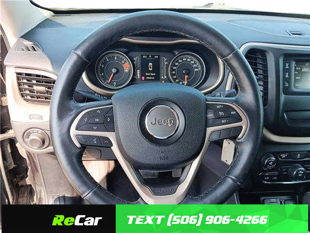 2016 Jeep Cherokee Sport