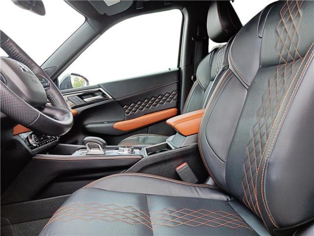 2023 Mitsubishi Outlander Plug-In Hybrid GT