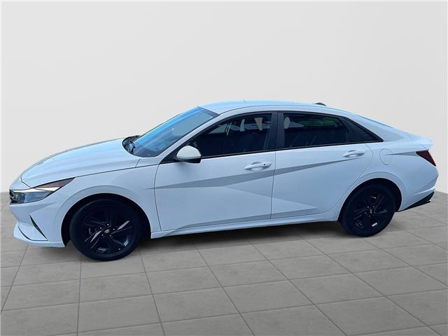 2022 Hyundai Elantra Preferred