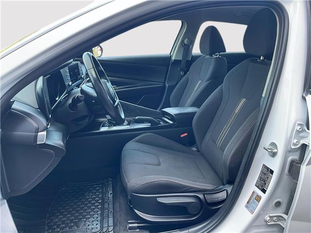 2022 Hyundai Elantra Preferred