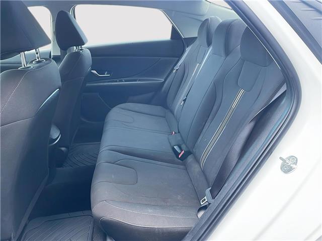 2022 Hyundai Elantra Preferred
