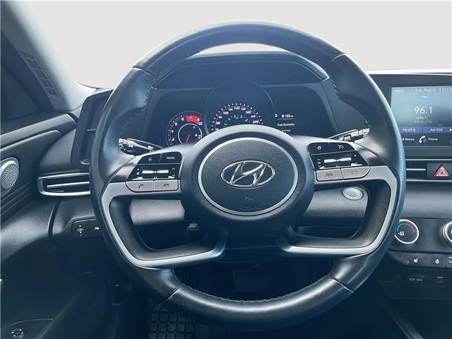 2022 Hyundai Elantra Preferred