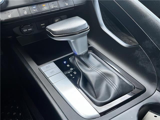 2022 Hyundai Elantra Preferred