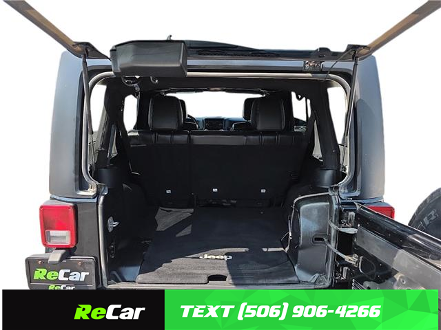 2012 Jeep Wrangler Unlimited Sahara