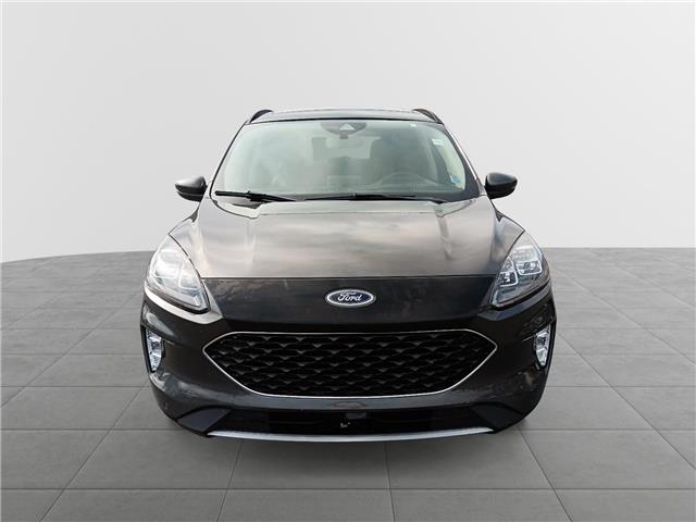 2020 Ford Escape Titanium Hybrid