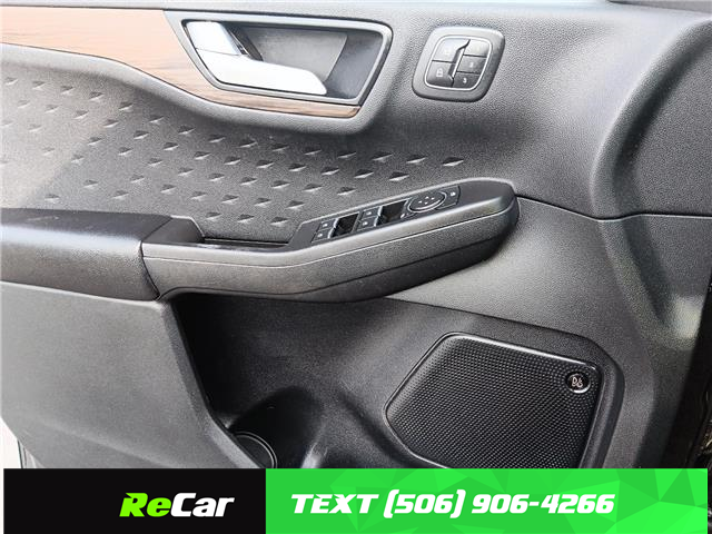 2020 Ford Escape Titanium Hybrid
