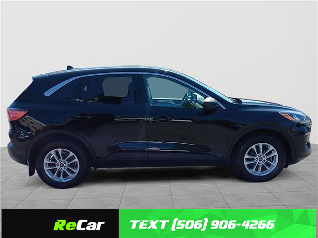 2022 Ford Escape SE Hybrid