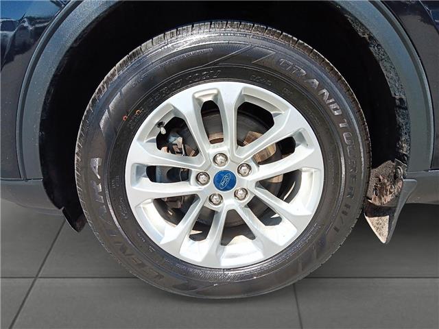 2022 Ford Escape SE Hybrid