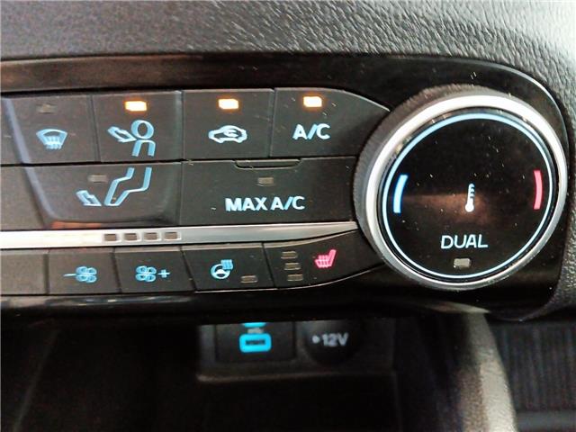 2022 Ford Escape SE Hybrid