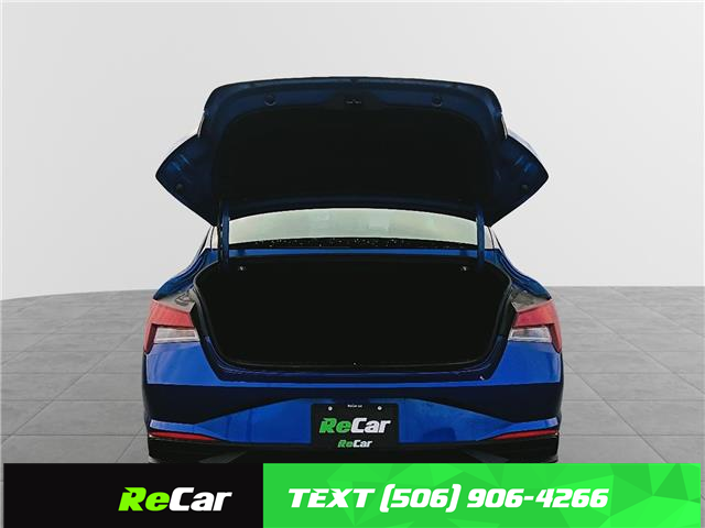 2023 Hyundai Elantra Preferred
