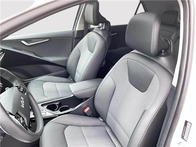 2024 Kia Niro EX Premium