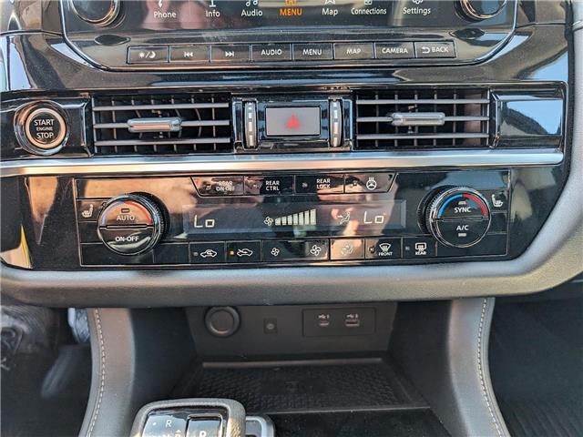 2023 Nissan Pathfinder SL