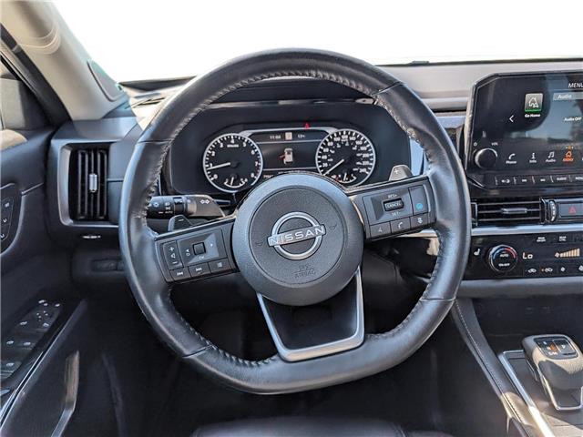 2023 Nissan Pathfinder SL