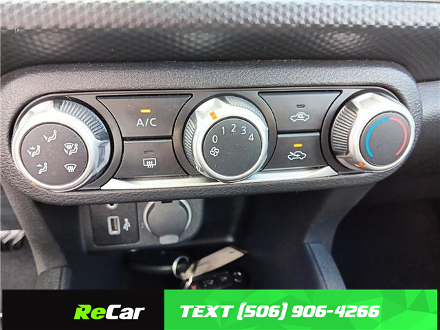 2021 Nissan Kicks S