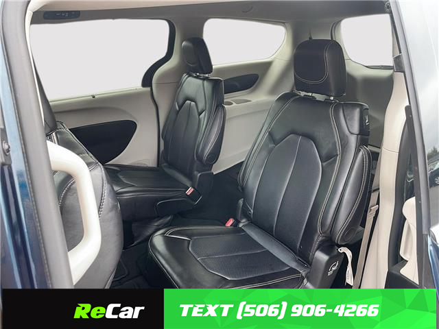 2024 Chrysler Pacifica Touring-L