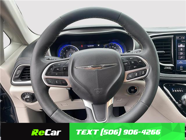 2024 Chrysler Pacifica Touring-L