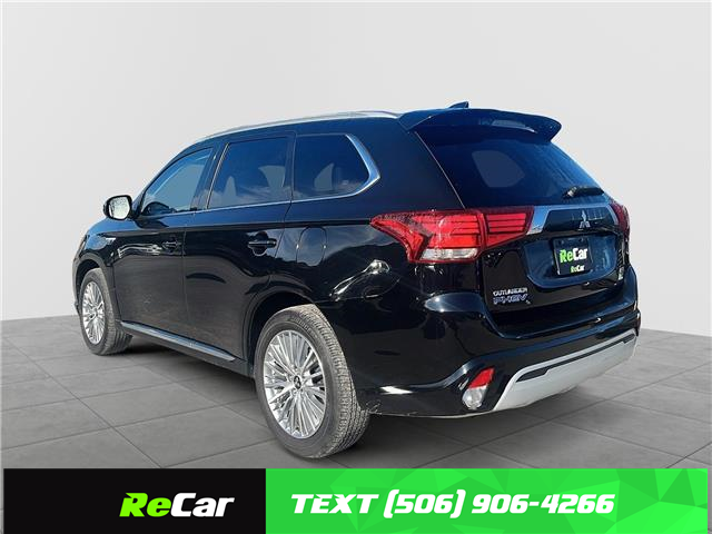 2020 Mitsubishi Outlander Plug-In Hybrid LE