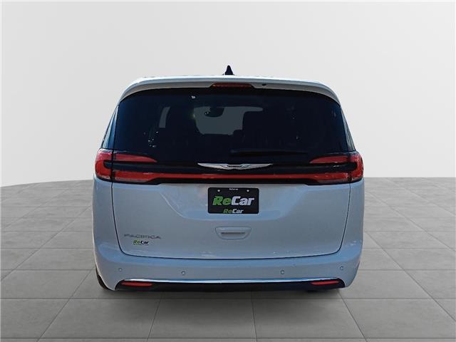 2024 Chrysler Pacifica Touring-L