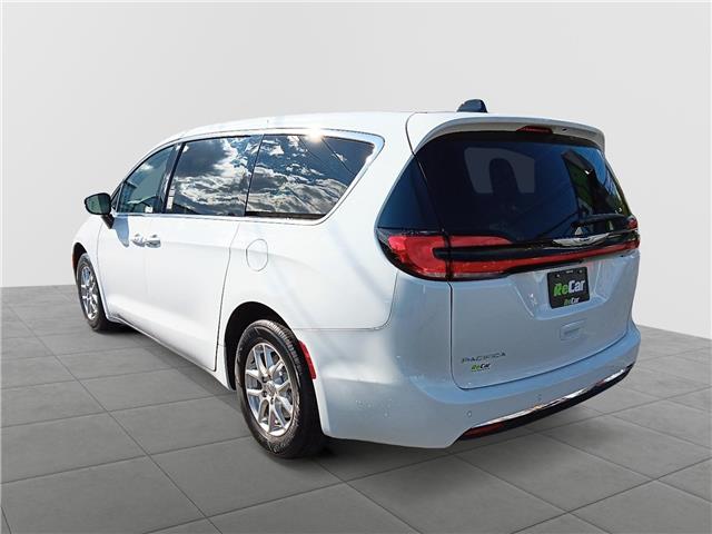 2024 Chrysler Pacifica Touring-L
