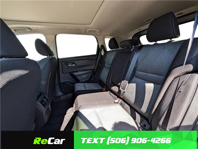 2024 Nissan Rogue SV Moonroof