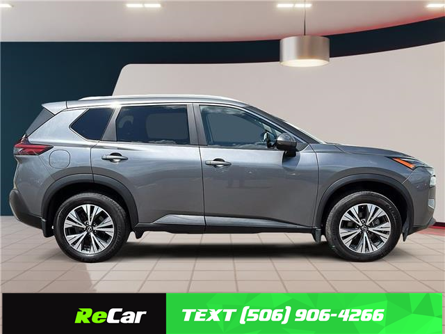 2023 Nissan Rogue SV Moonroof
