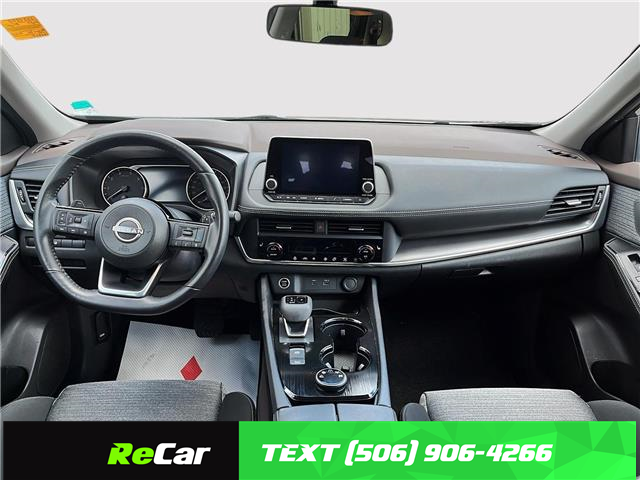 2023 Nissan Rogue SV Moonroof