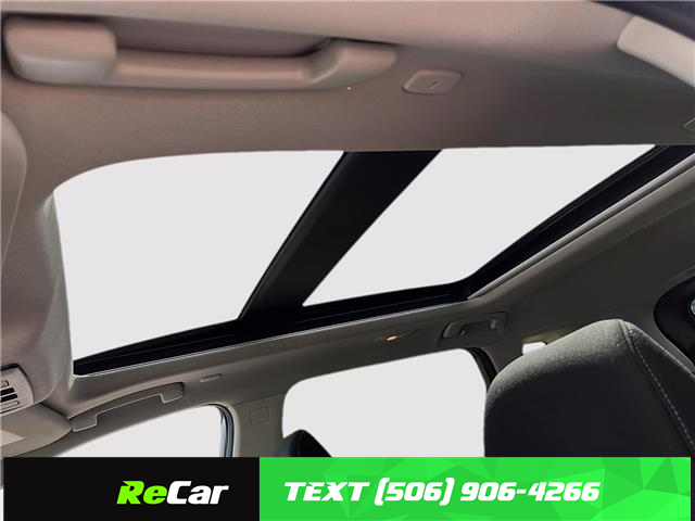 2023 Nissan Rogue SV Moonroof