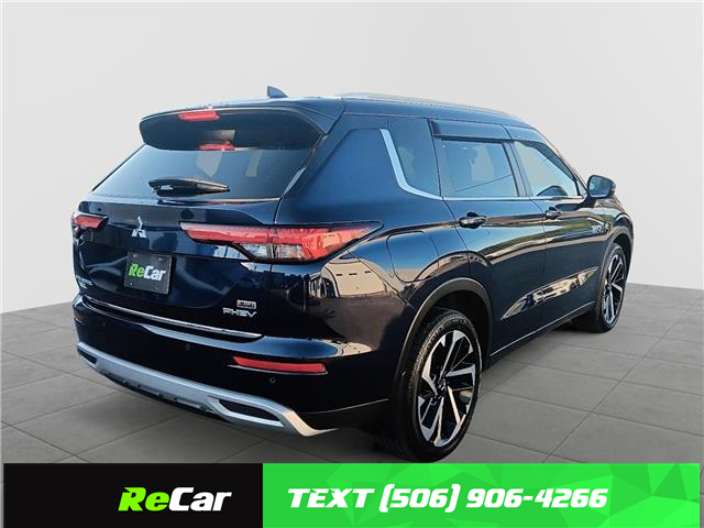 2024 Mitsubishi Outlander Plug-In Hybrid LE