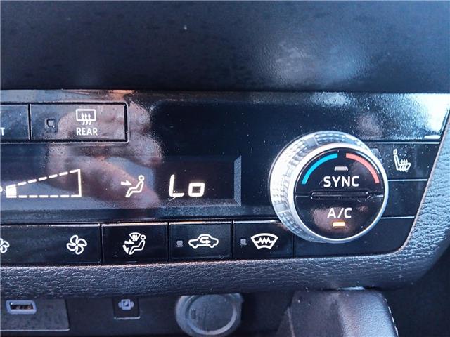 2024 Mitsubishi Outlander Plug-In Hybrid LE