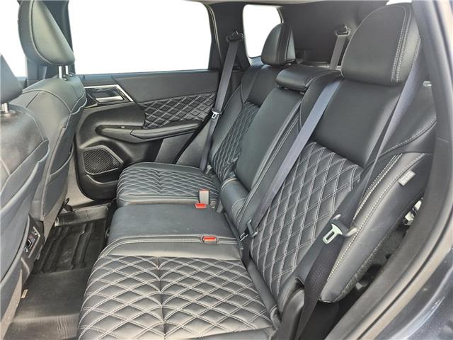2025 Mitsubishi Outlander PHEV SEL