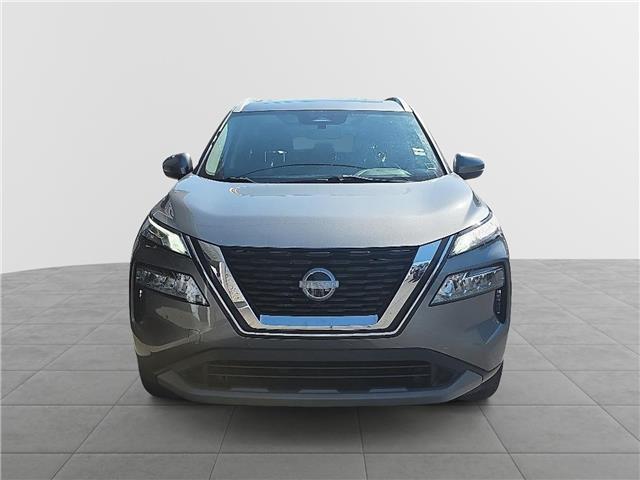 2023 Nissan Rogue SV Moonroof