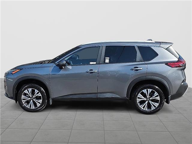 2023 Nissan Rogue SV Moonroof