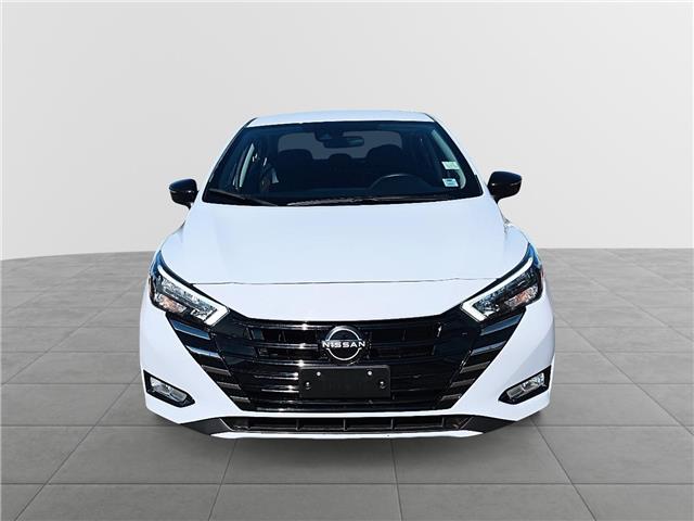 2023 Nissan Versa SR
